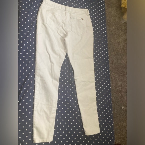 Jennifer Lopez Skinny Jeans; Size 8 - Picture 6 of 6